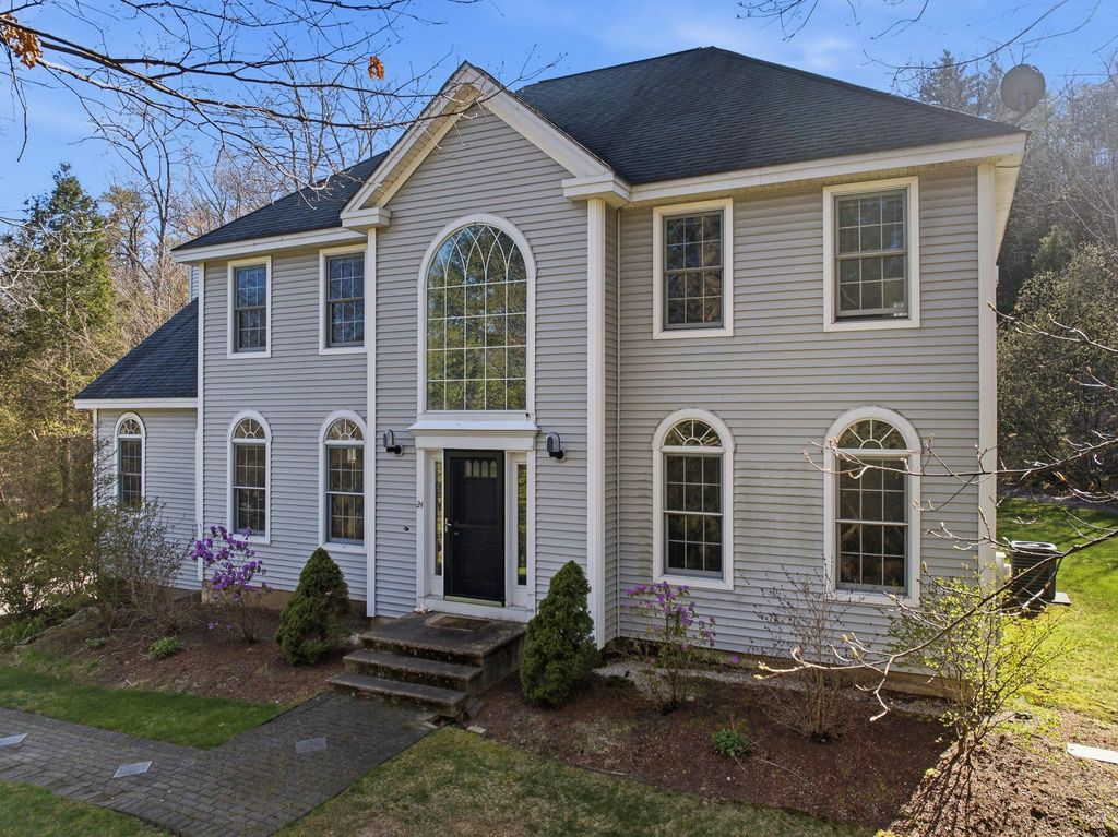 Photo of 24 Scott Drive, Merrimack, NH 03054 (MLS # 5085780)