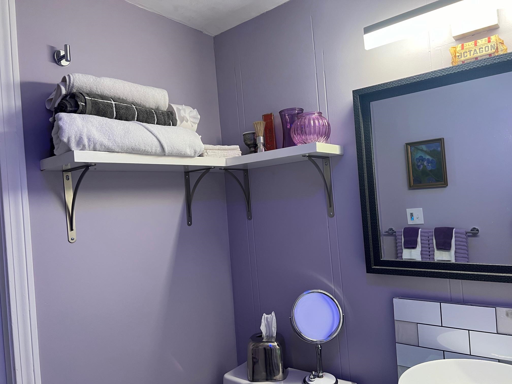 Manchester, New Hampshire 03104, United States, 4 Bedrooms Bedrooms, ,3 BathroomsBathrooms,Residential,Active,120773