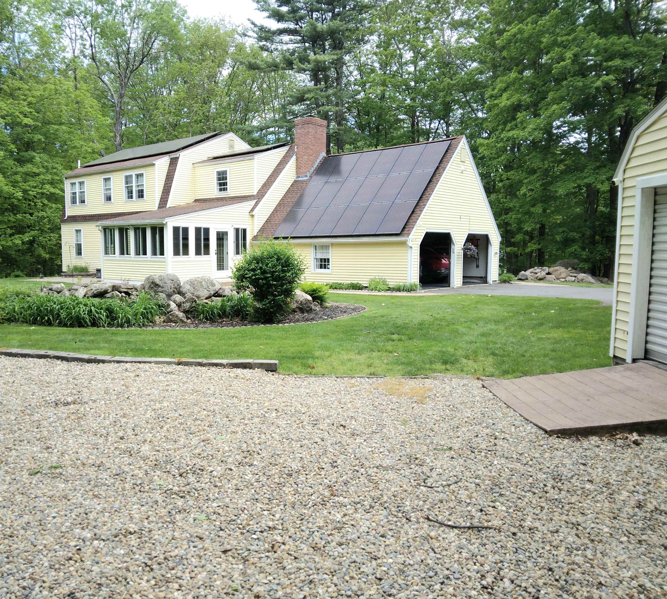 40 Lindahl Road