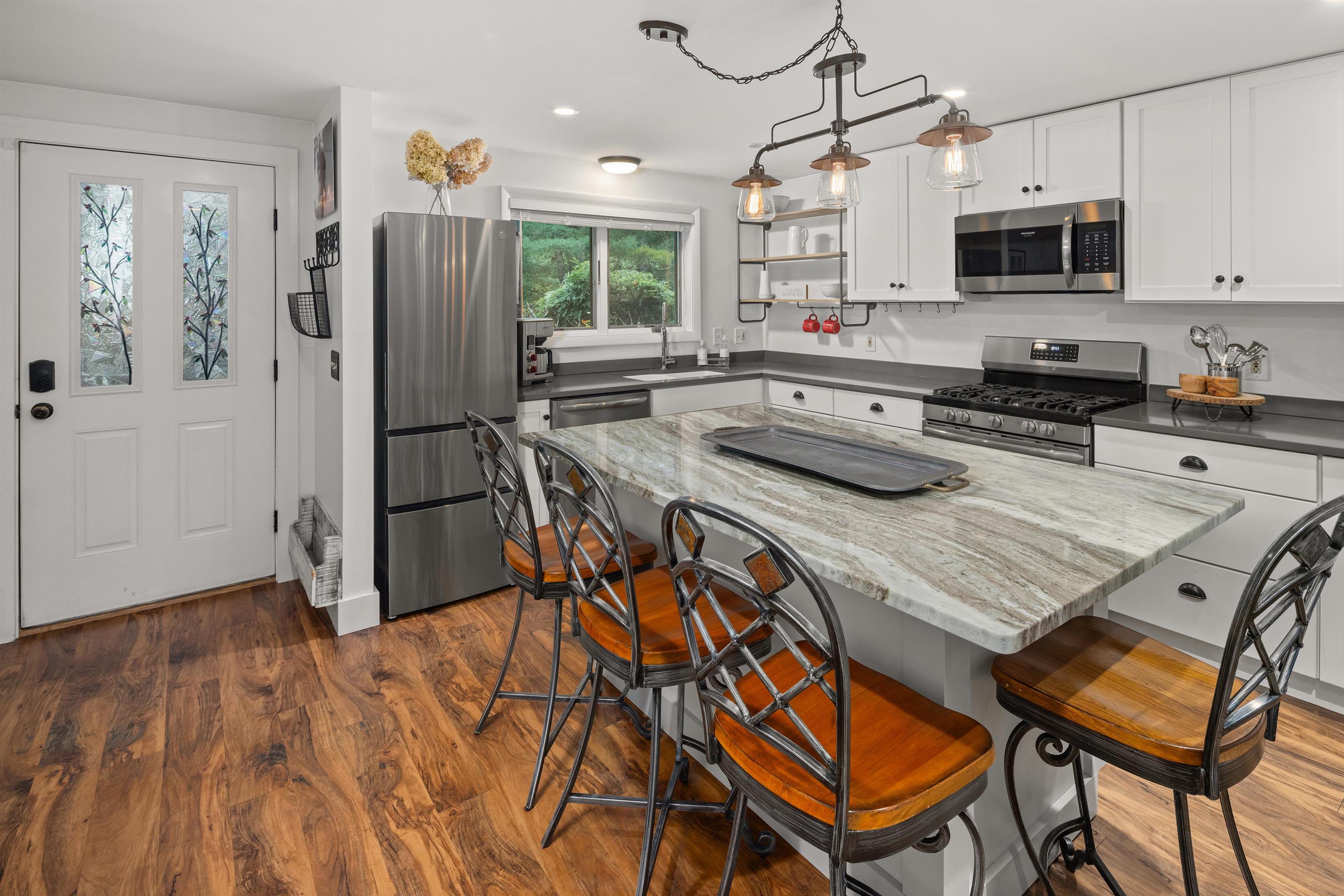 1126 Mountain Road 4