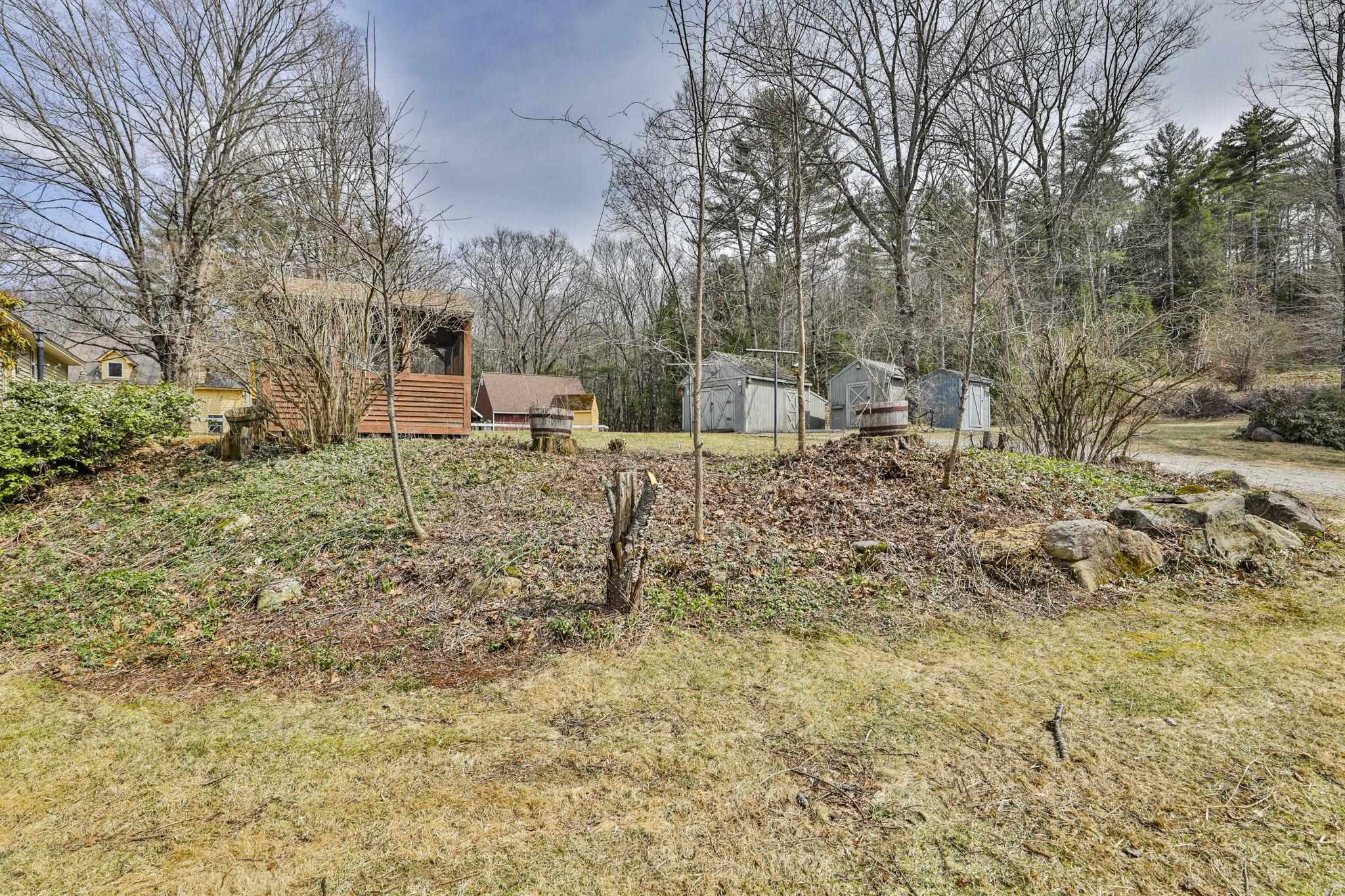 106 River Road