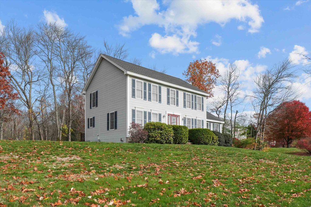 Photo of 1 Ballard Lane, Salem, NH 03079 (MLS # 5069326)