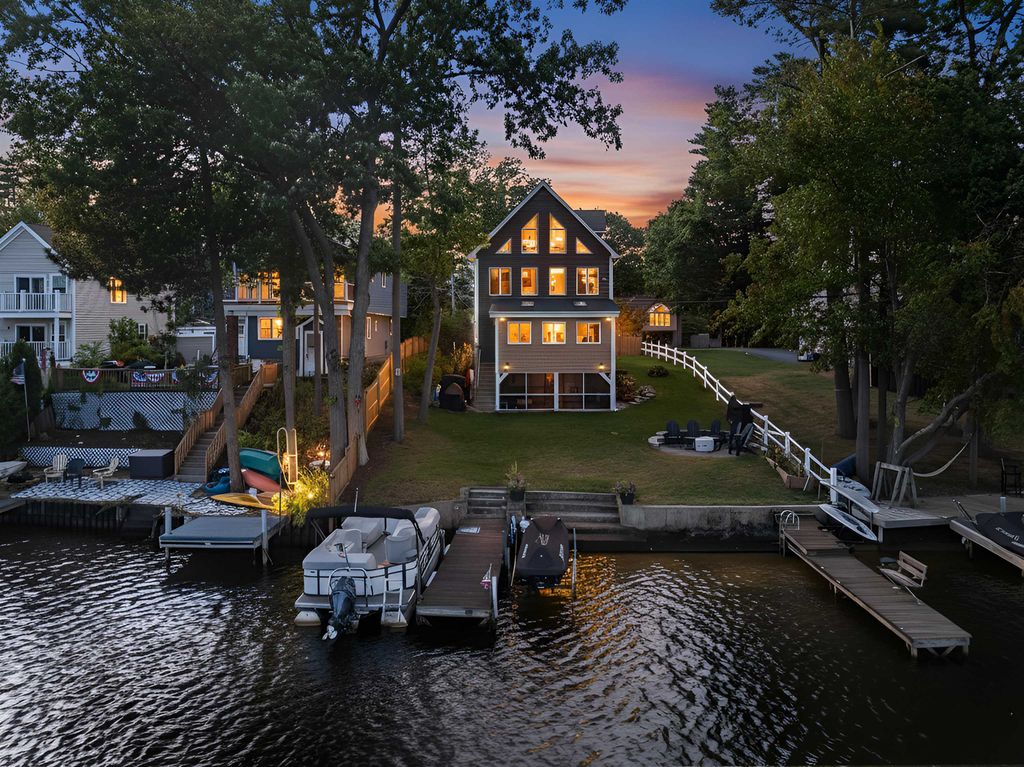 Photo of 43 Shore Drive, Salem, NH 03079 (MLS # 5082500)