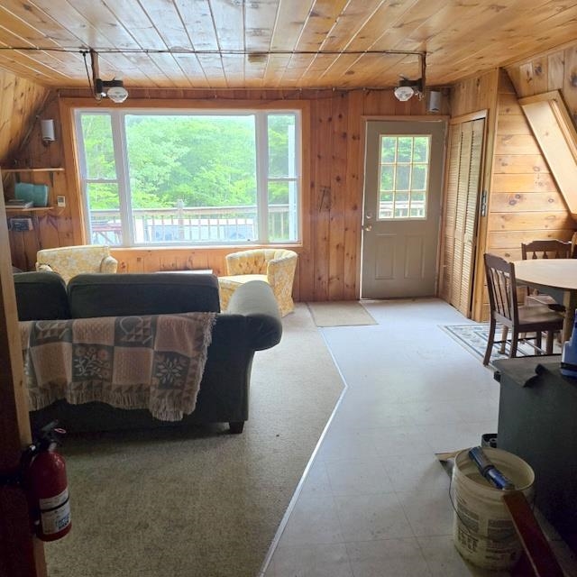 250 Kinney Hill Road