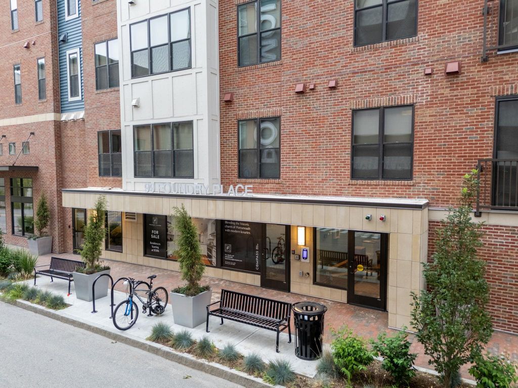 Photo of 99 Foundry Place #408, Portsmouth, NH 03801 (MLS # 5070001)