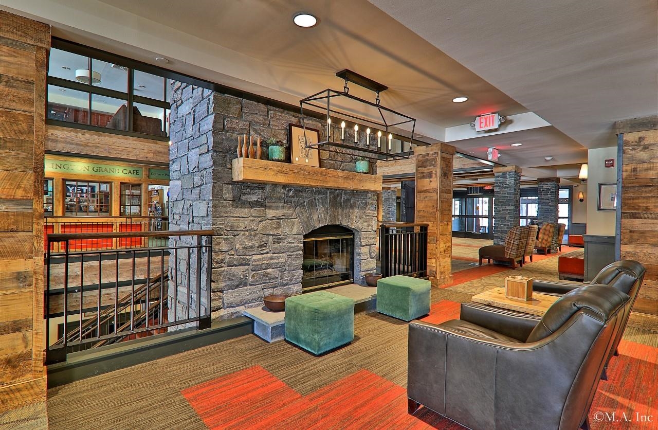 228 East Mountain Road A GRAND HOTEL 137 III (WINCHELL)