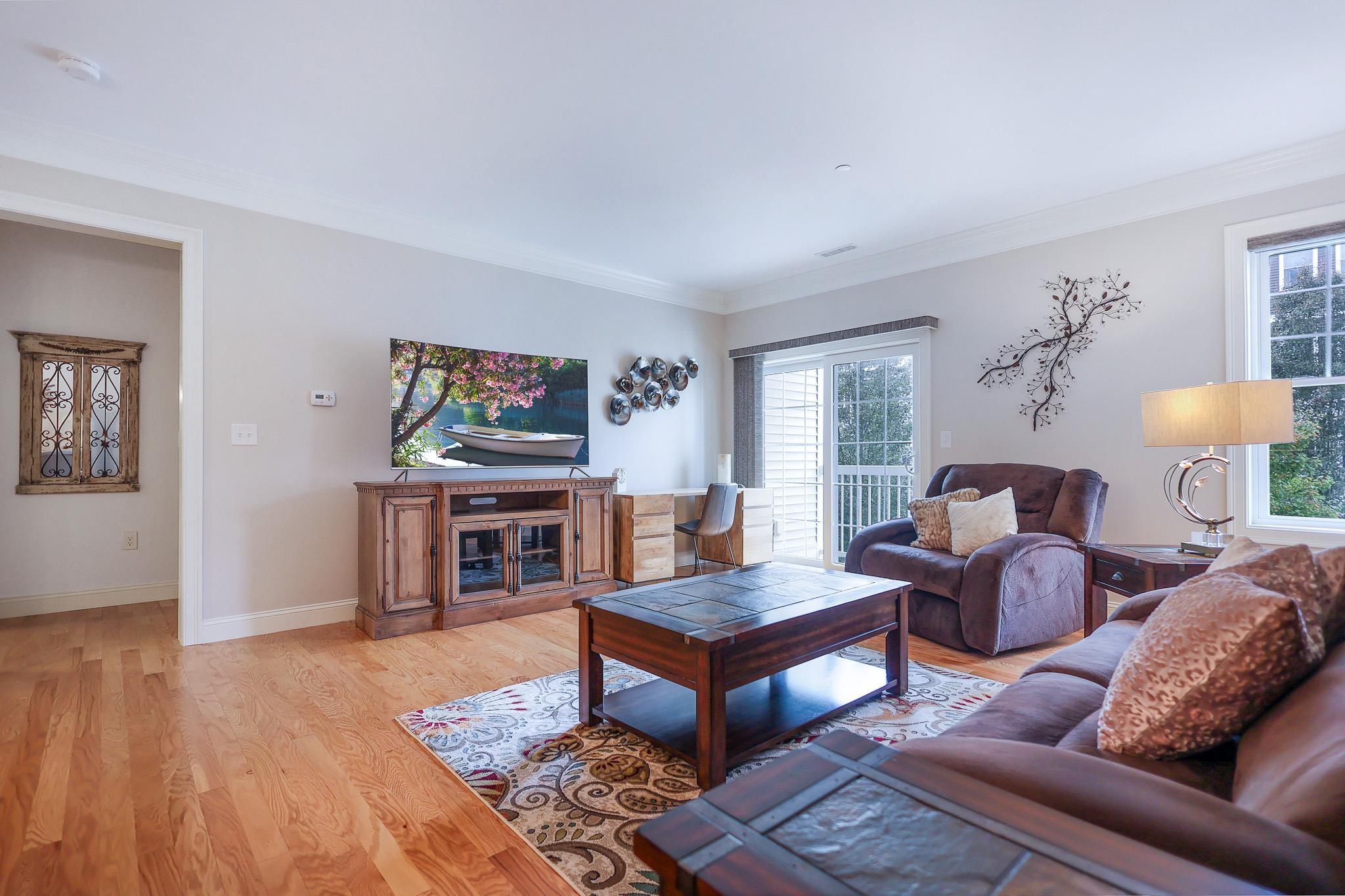 12 Braemoor Woods Road 206