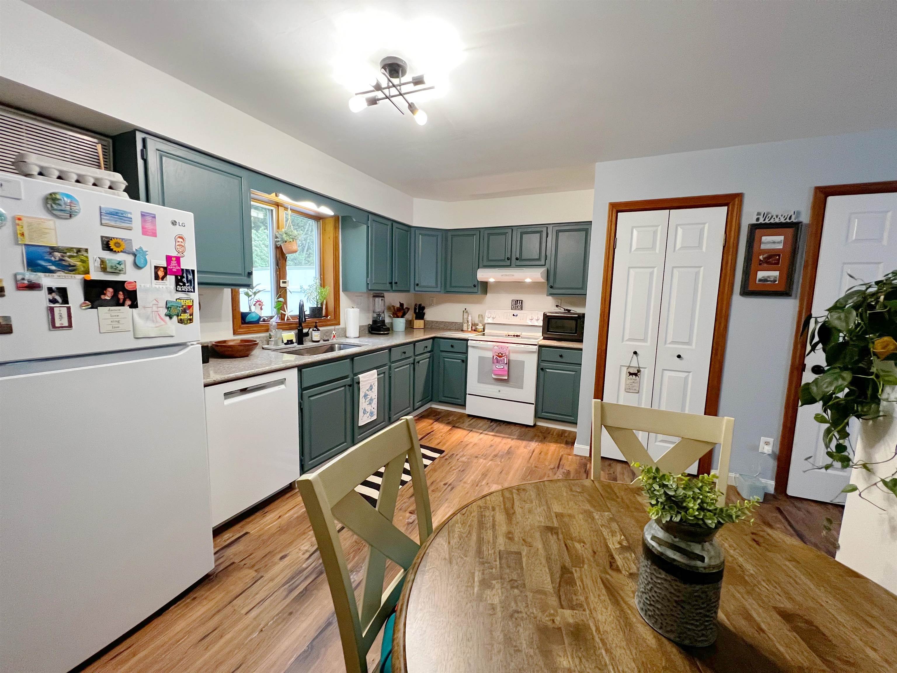 155 Dorr Drive Unit 28
