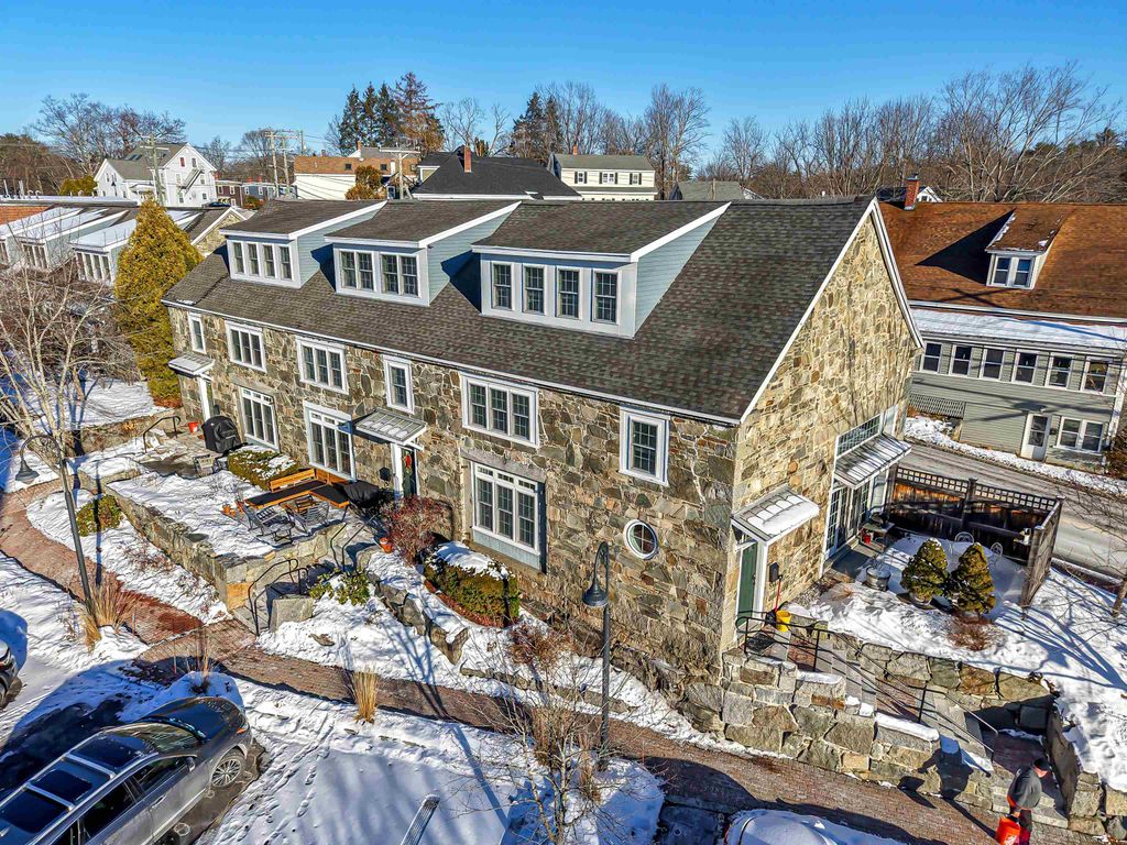 Photo of 6 Bay Road #35, Newmarket, NH 03857 (MLS # 5072248)