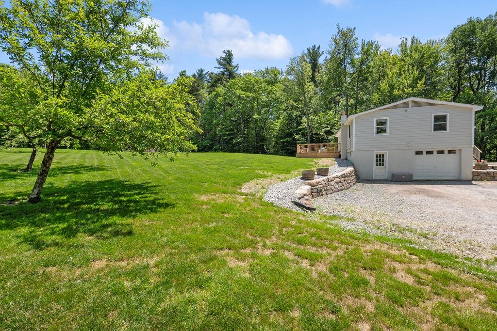 389 Clinton Road
