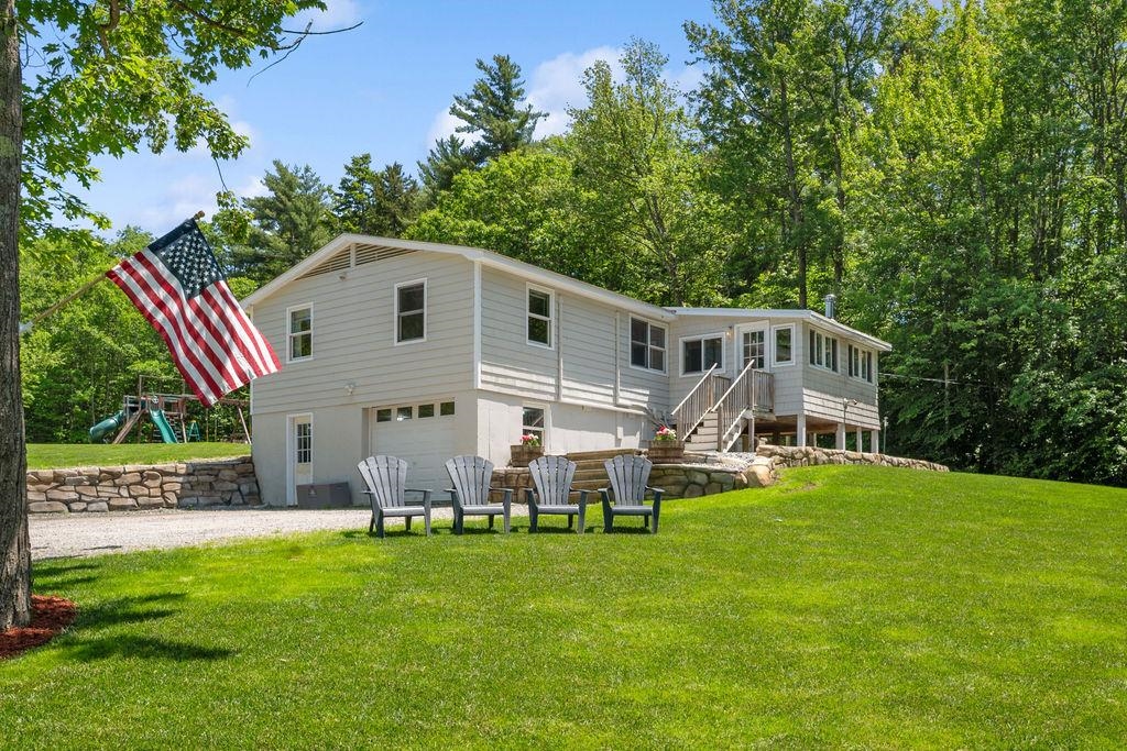 389 Clinton Road