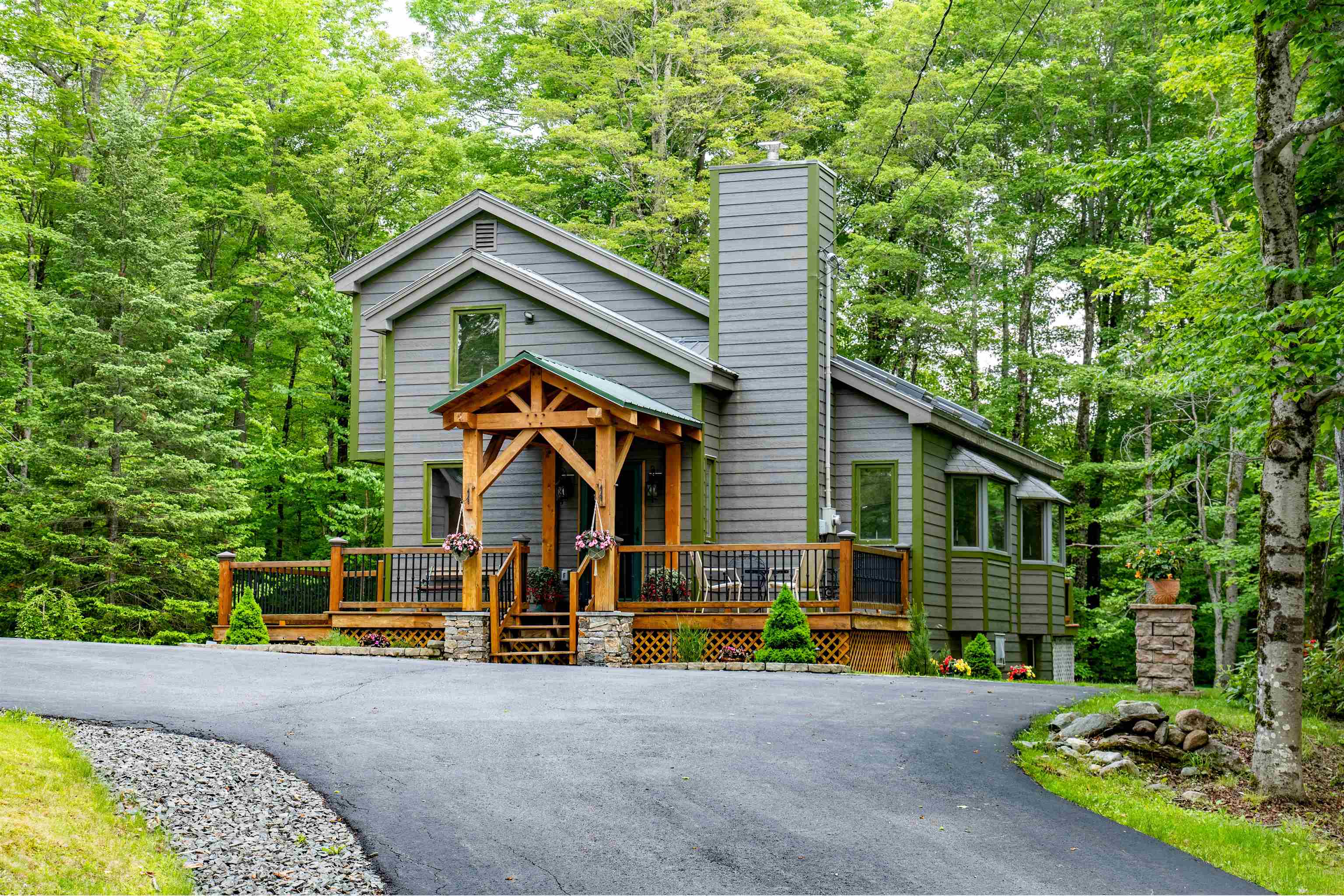 Photo 1 of 37 — 239 Valley View Road, Dover, VT 05356