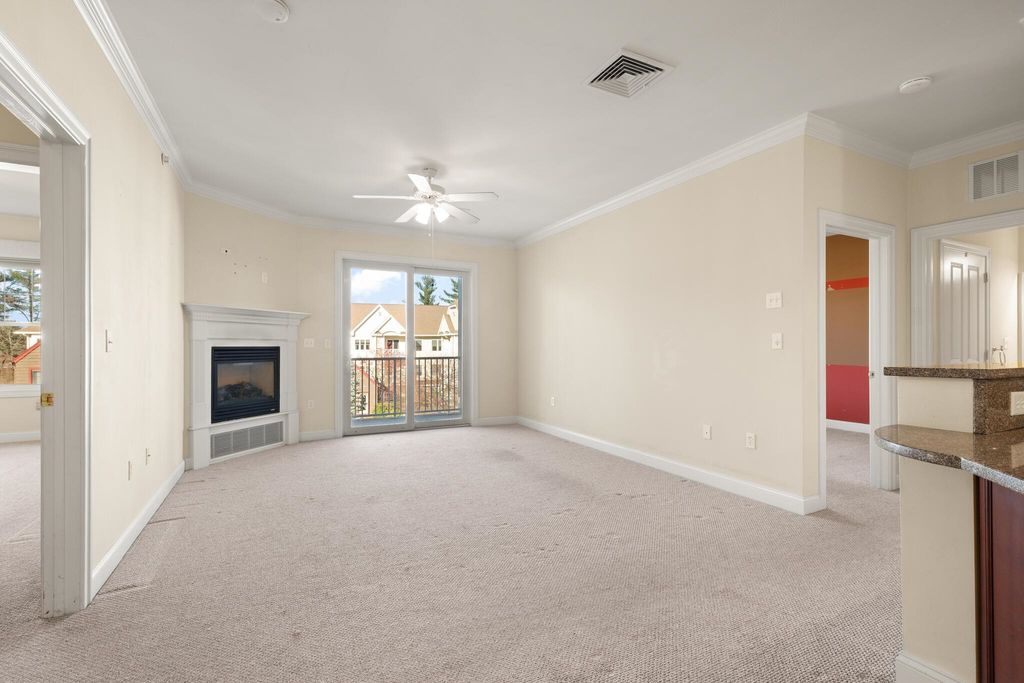 Photo of 160 Daniel Webster Highway #328, Nashua, NH 03060 (MLS # 5070380)