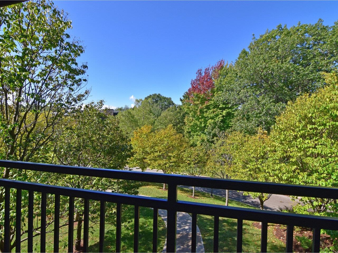 105 Claire Pointe Road