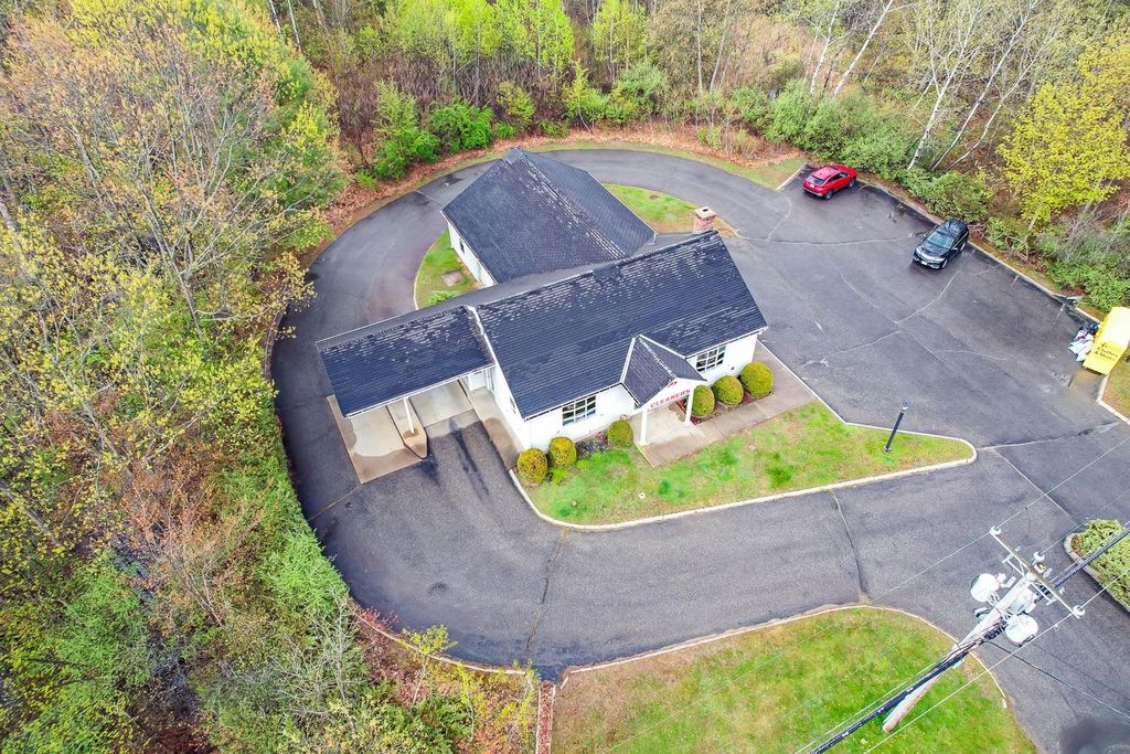 Photo of 650 Portsmouth Avenue, Greenland, NH 03840 (MLS # 5061417)