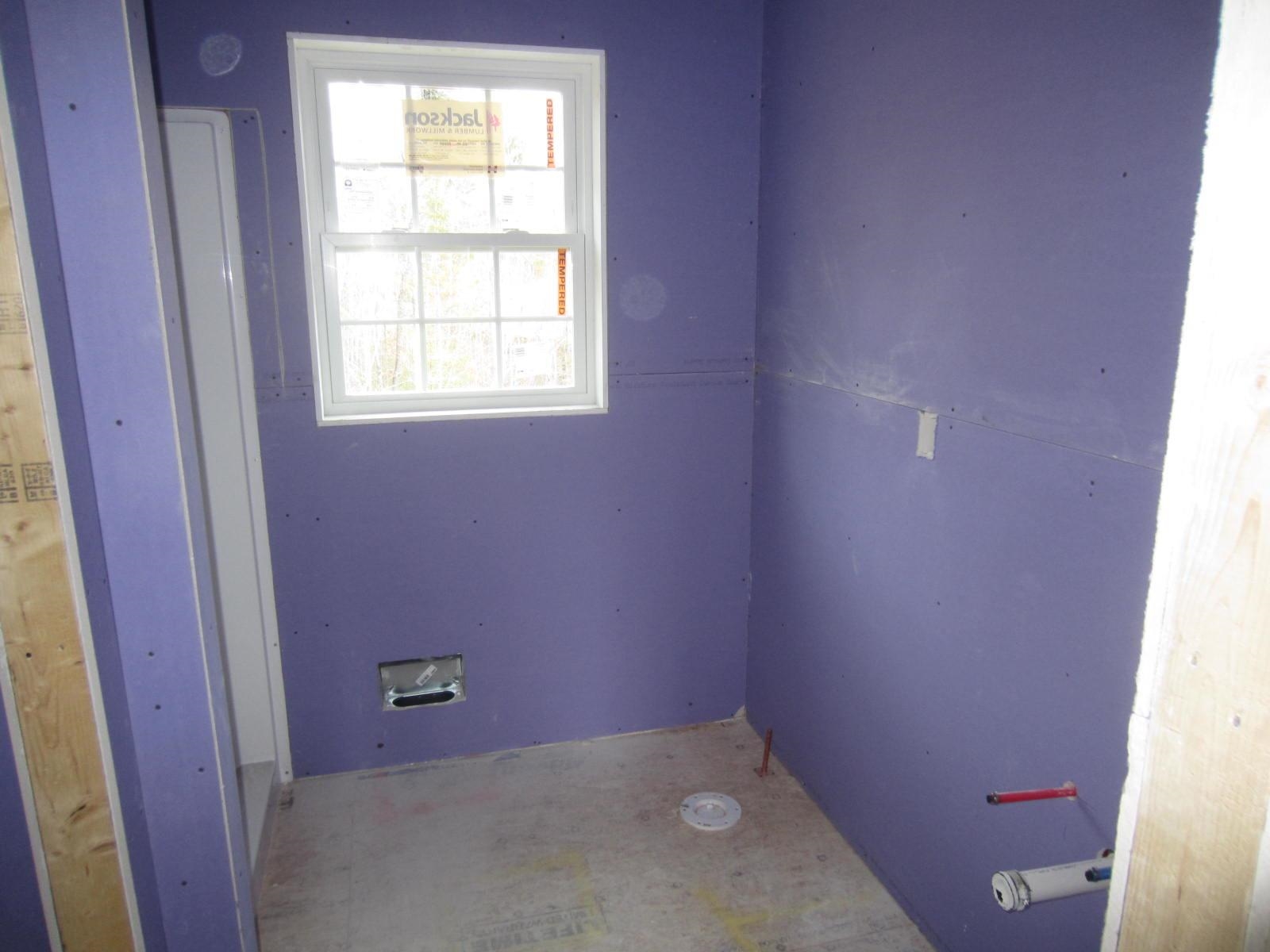 Ossipee, New Hampshire 03864, United States, 3 Bedrooms Bedrooms, ,2 BathroomsBathrooms,Residential,Active,95599