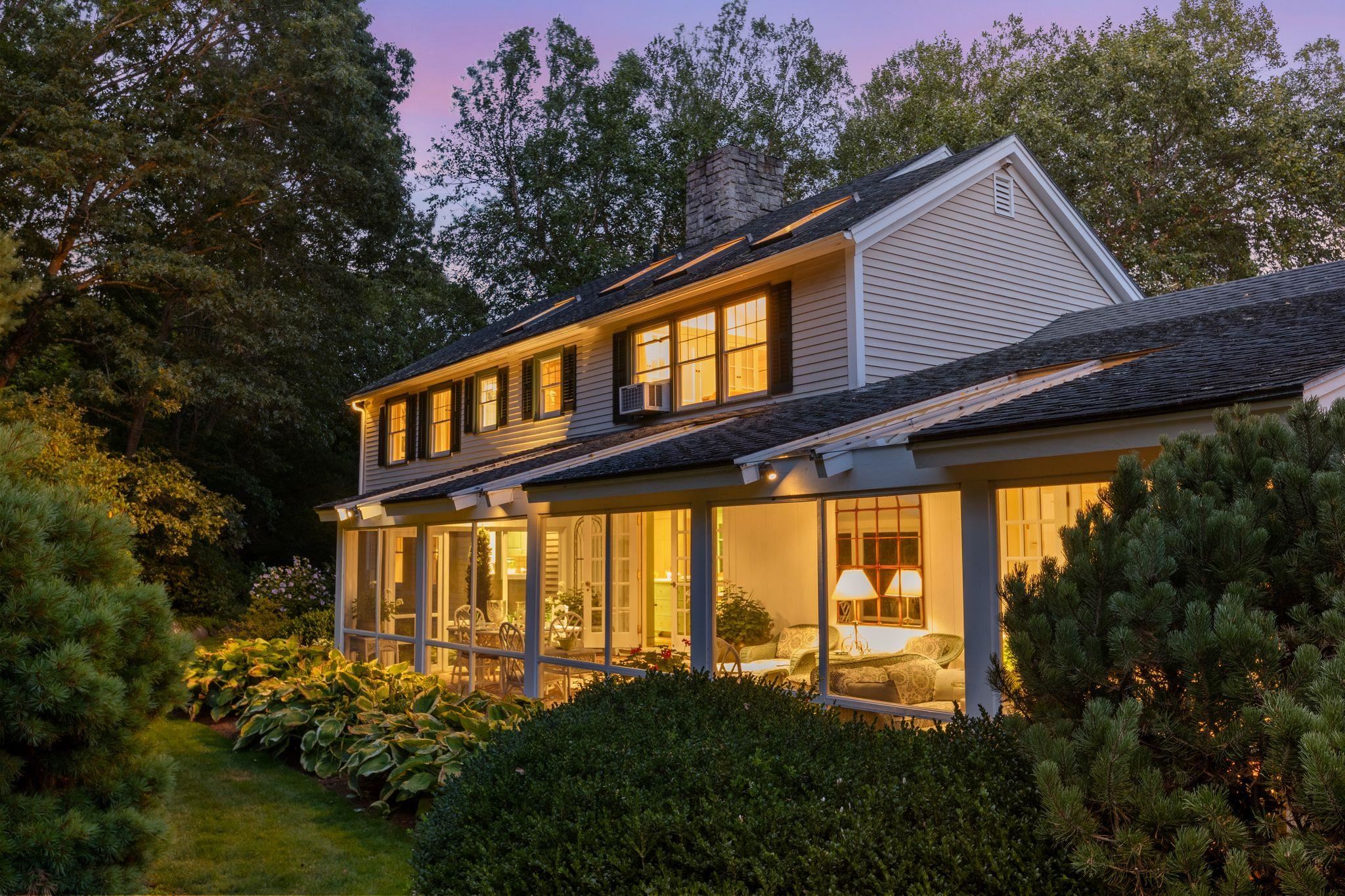 276 Exeter Road
