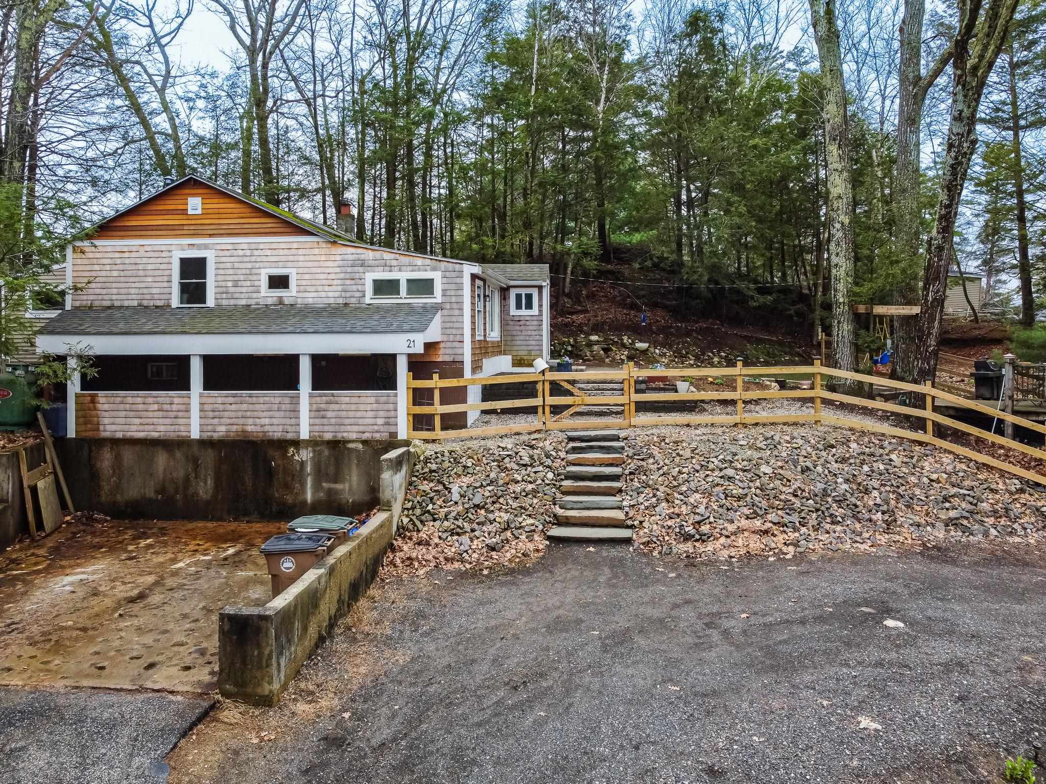 21 Hemlock Heights Road