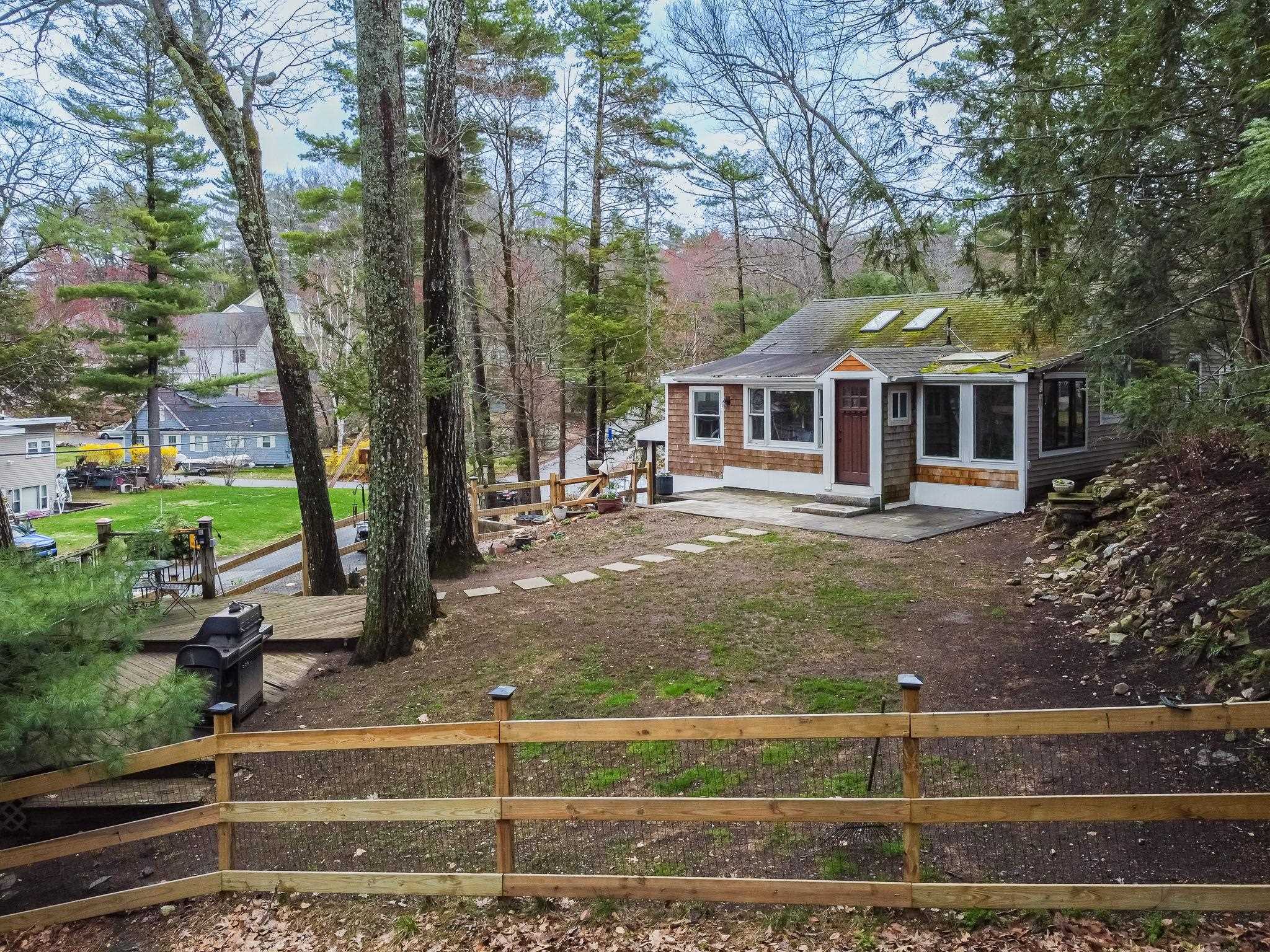 21 Hemlock Heights Road