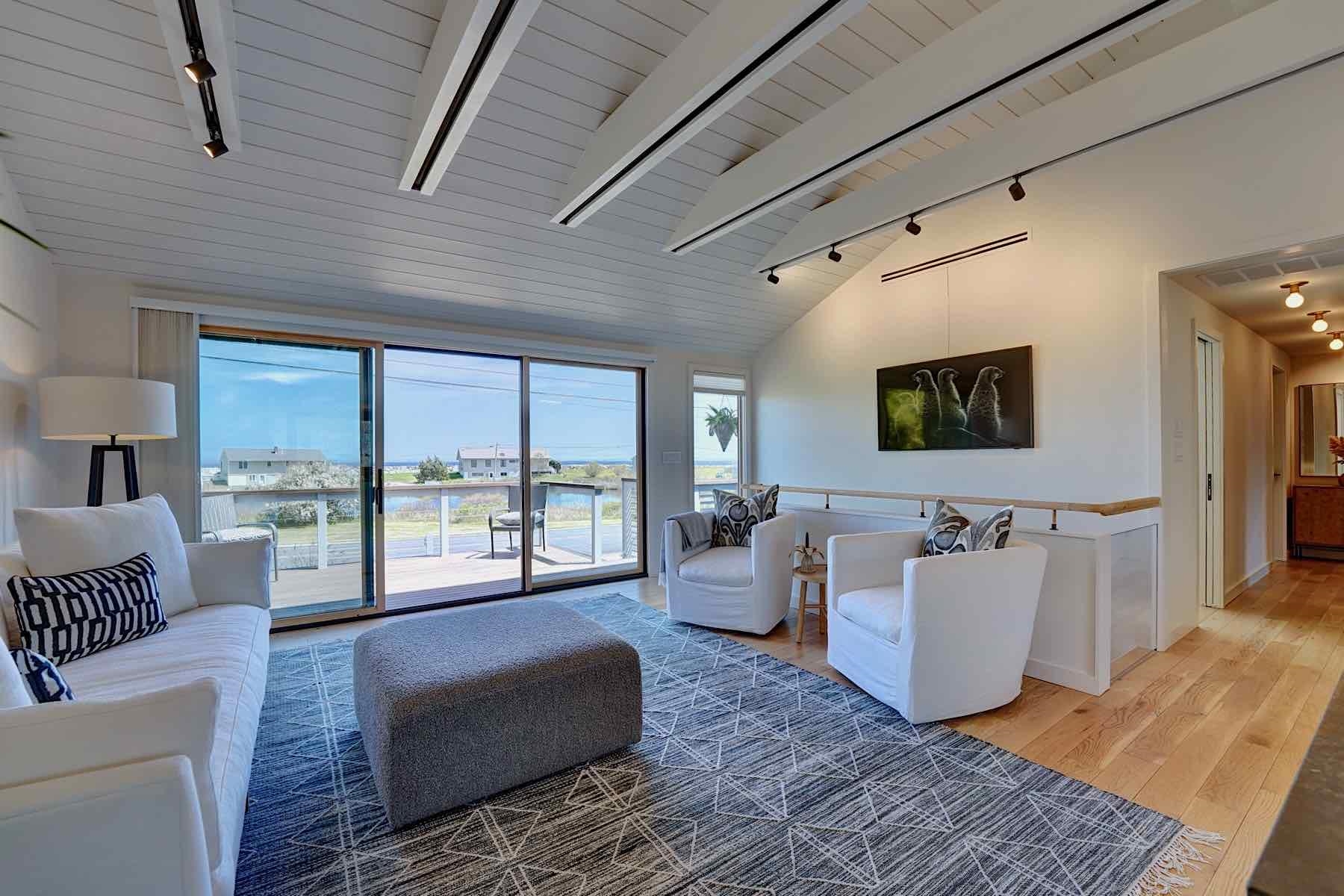 797 Ocean Boulevard