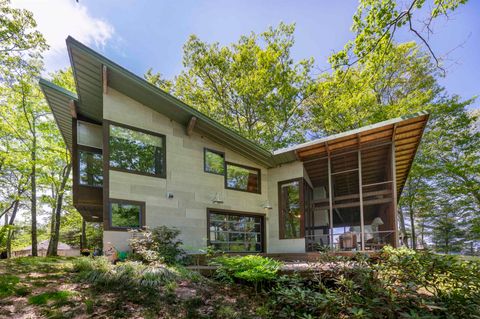 Photo of 518 Shaker Boulevard, Enfield, NH 03748 (MLS # 5045686)