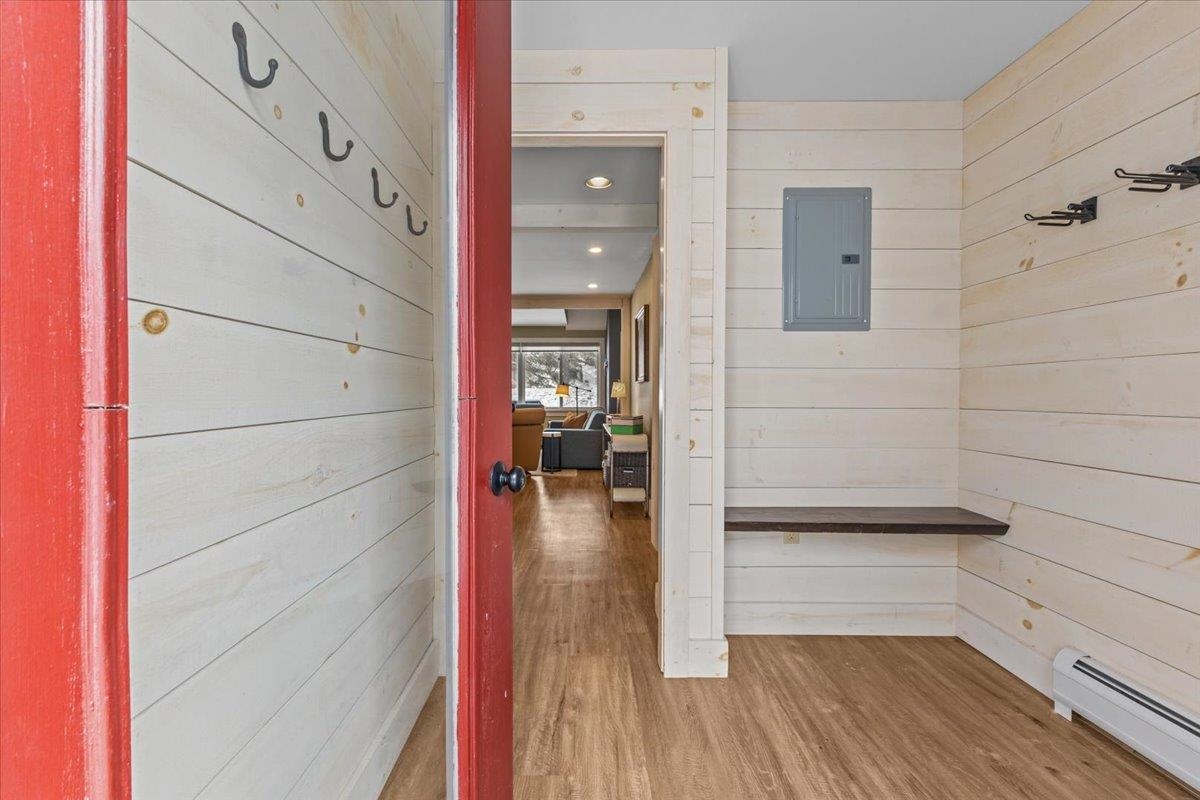 124 Village Green Drive 3D