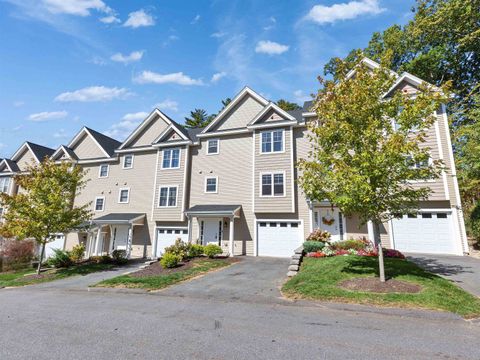 163 Woodview Way 2 Manchester NH 03102