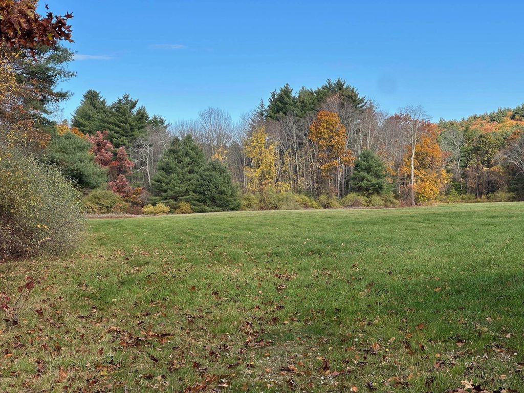 Photo of Claude Road, Amherst, NH 03031 (MLS # 5067922)