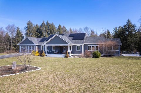 221 Deer Field Acres Drive Pittsford VT 05763