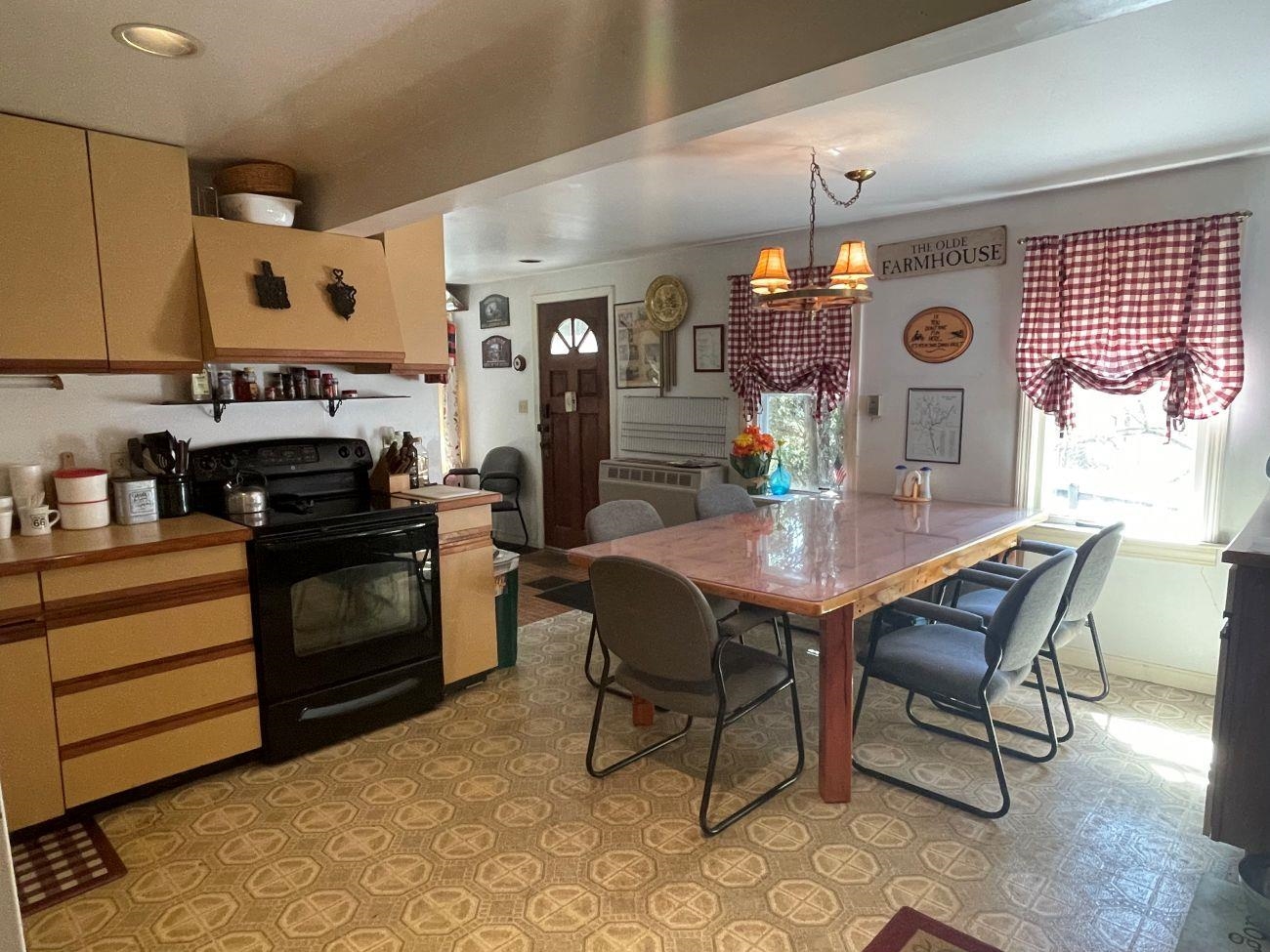 182 Washington Pond Road