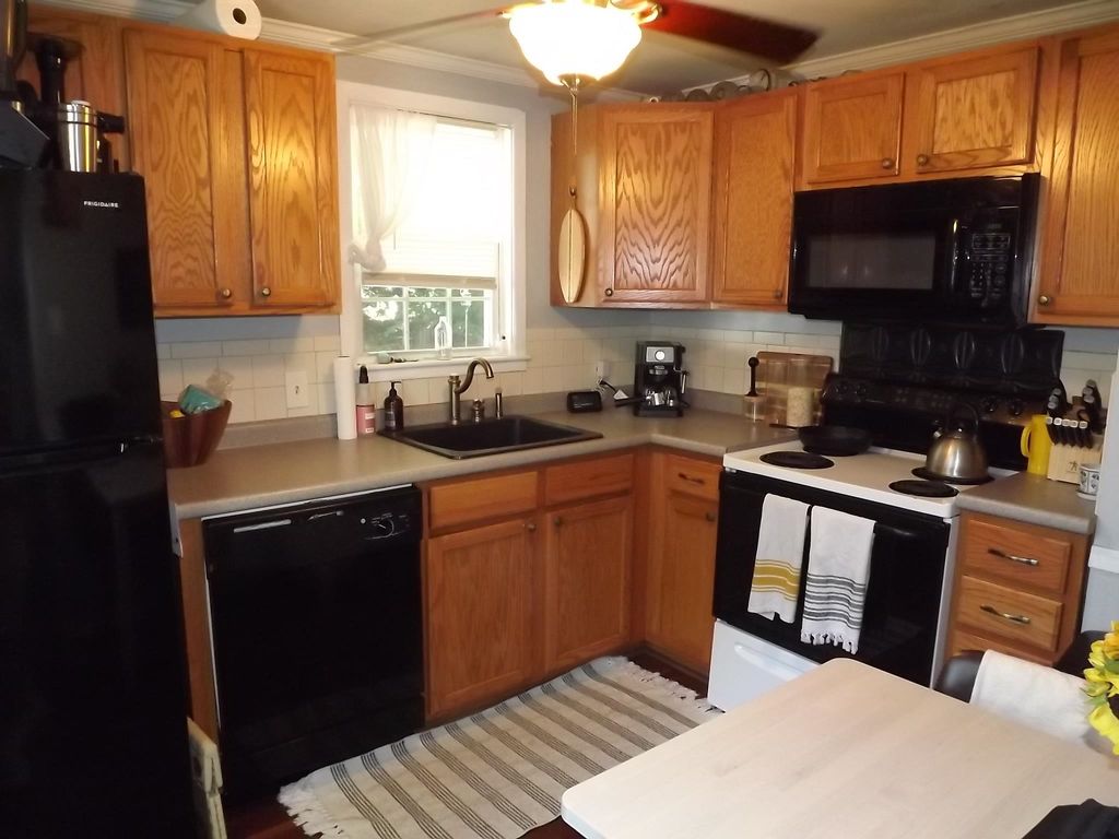 Photo of 81 Decatur Road, Portsmouth, NH 03801 (MLS # 5057087)
