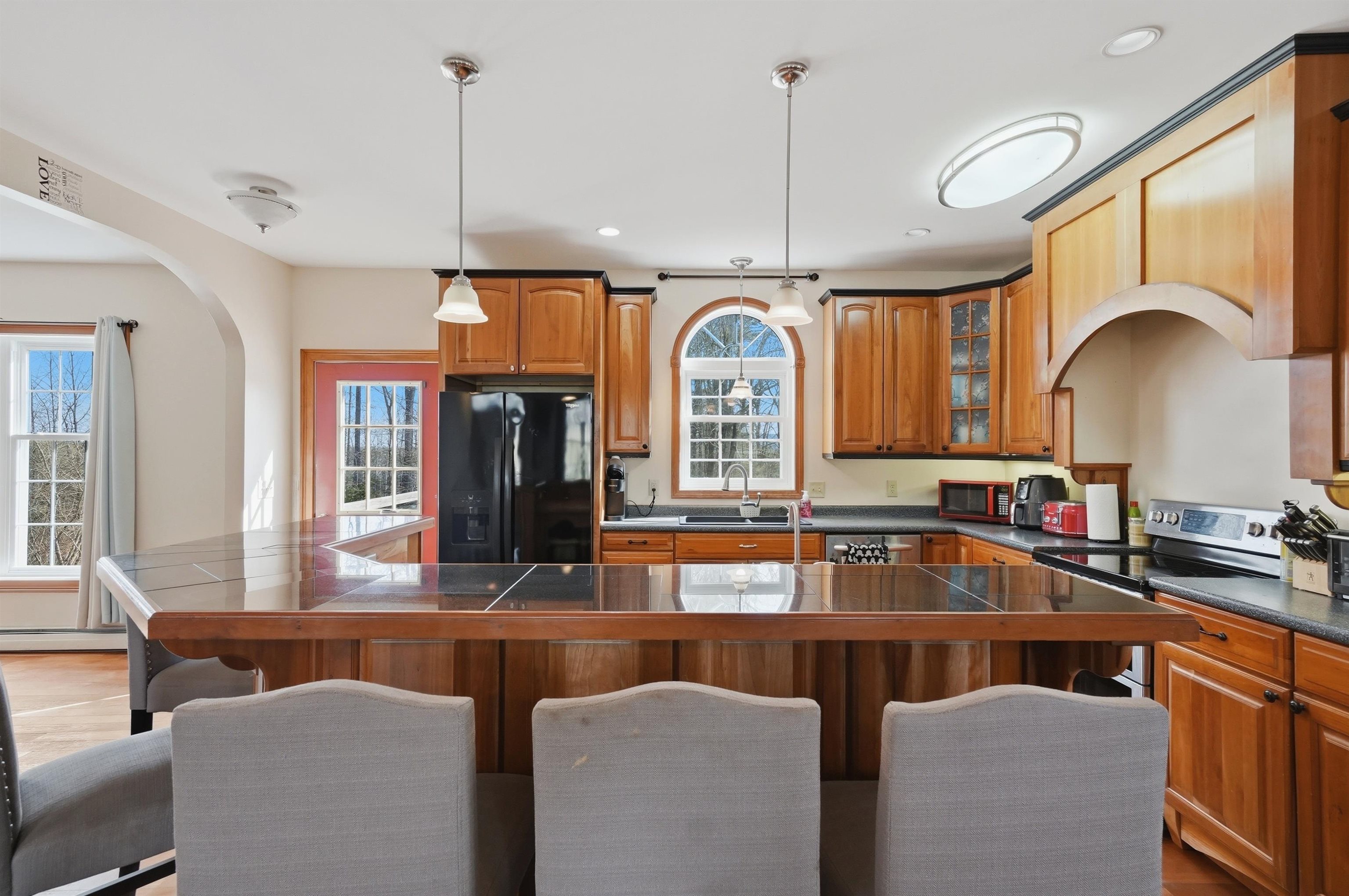 311 S Sugar Hill Road