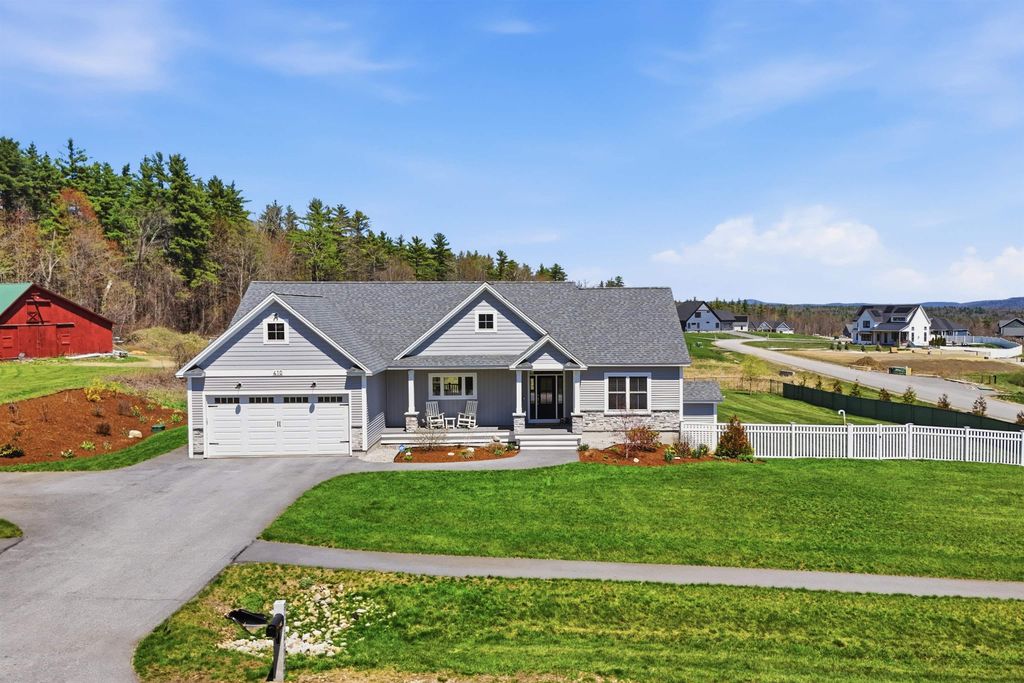 Photo of 410 Blane Circle #55, Pembroke, NH 03275 (MLS # 5087349)