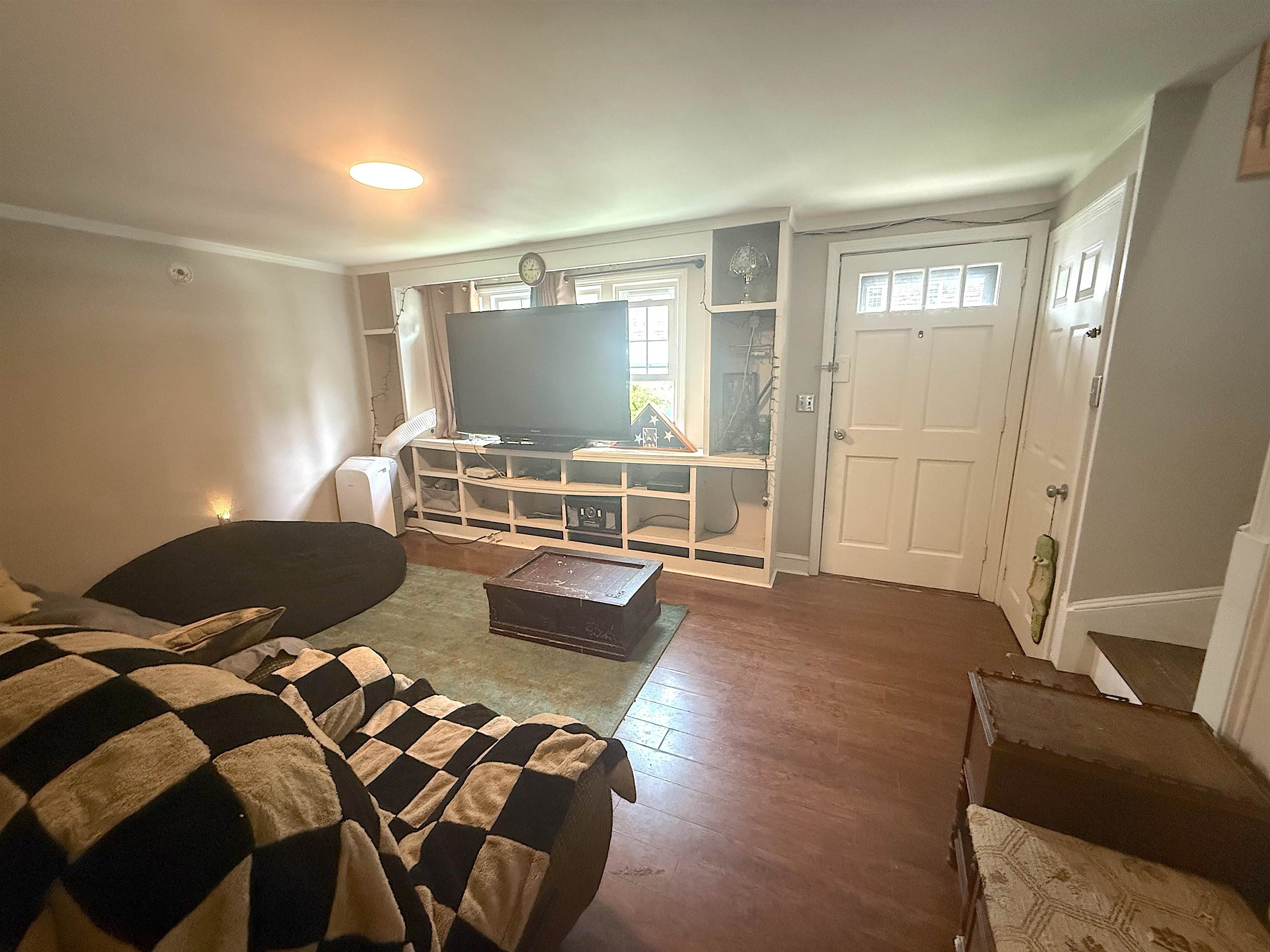 16 Townhouse Road