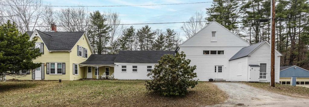 Photo of 12 Church Street, Bradford, NH 03221 (MLS # 5085024)