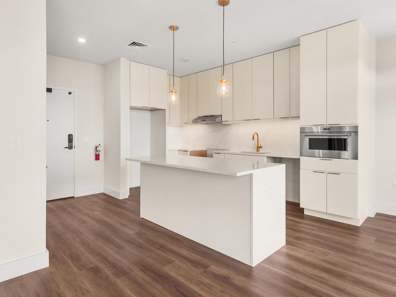 125 Cambrian Way 602