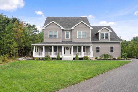 Photo of 12 Tanya Lane, Brentwood, NH 03833 (MLS # 5040836)