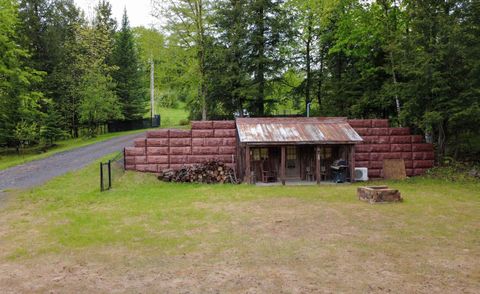 364 Spaulding Road St. Johnsbury VT 05819