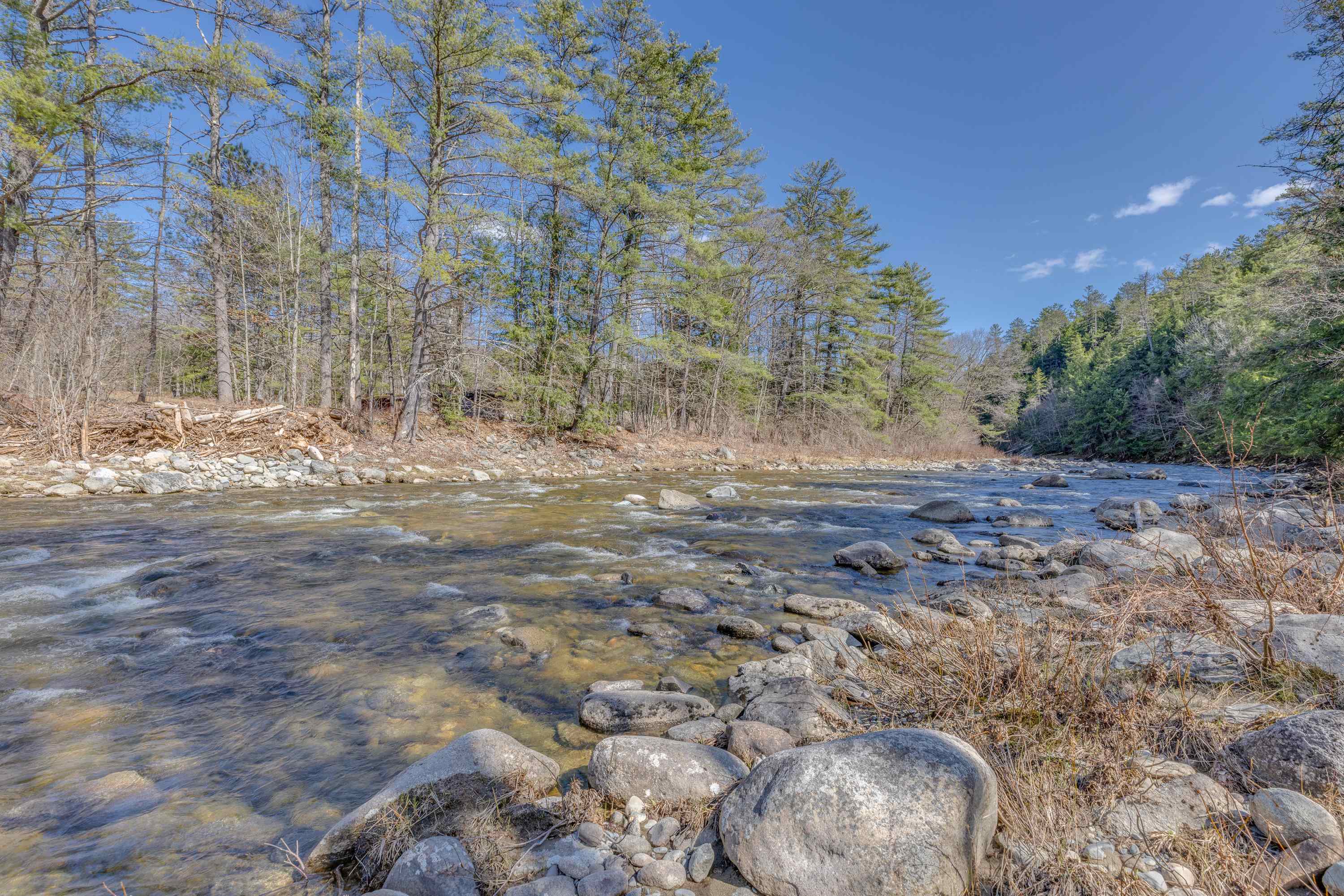 1502 River Road