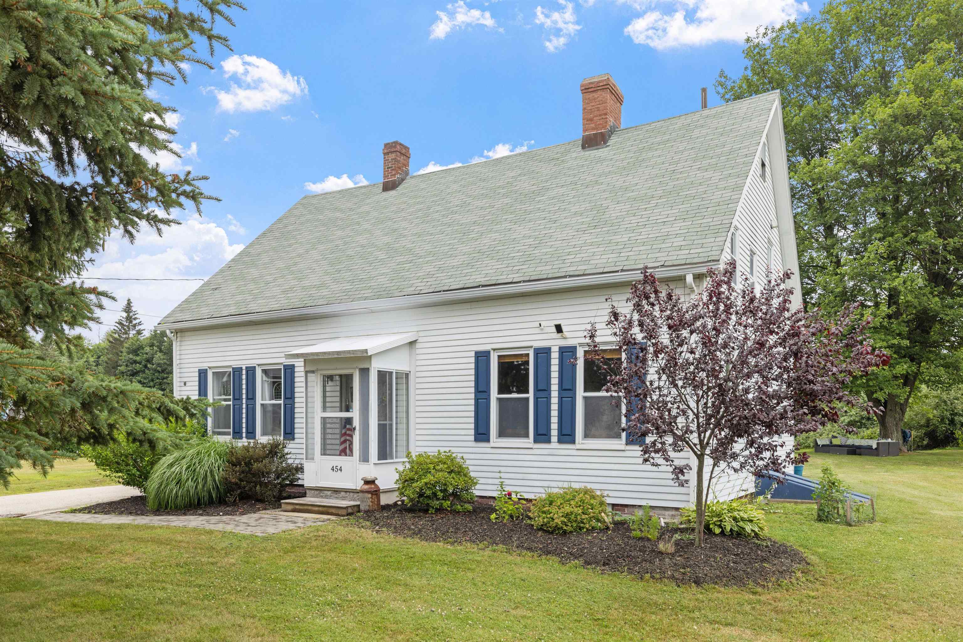 454 Island Pond Road