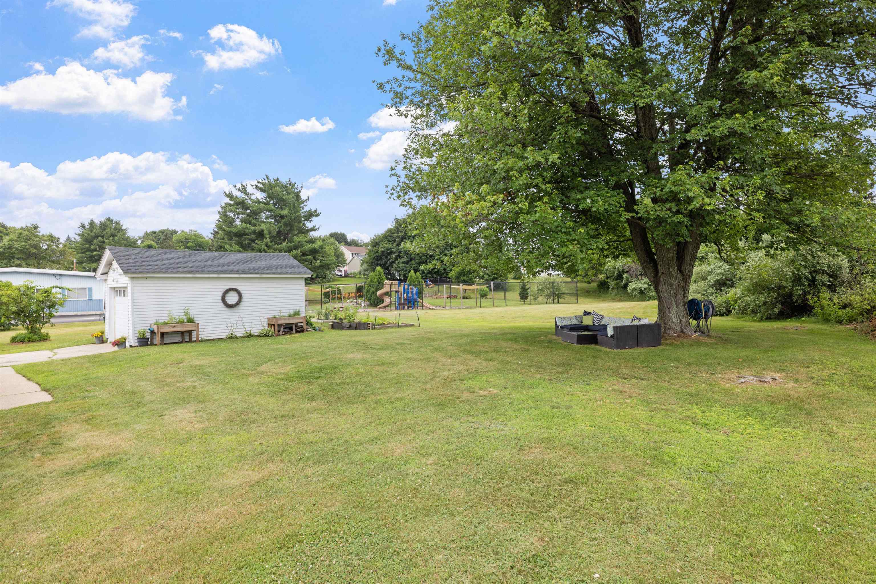 454 Island Pond Road