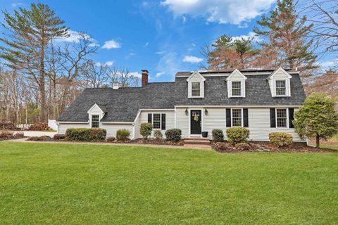 7 Kent Street Windham NH 03087