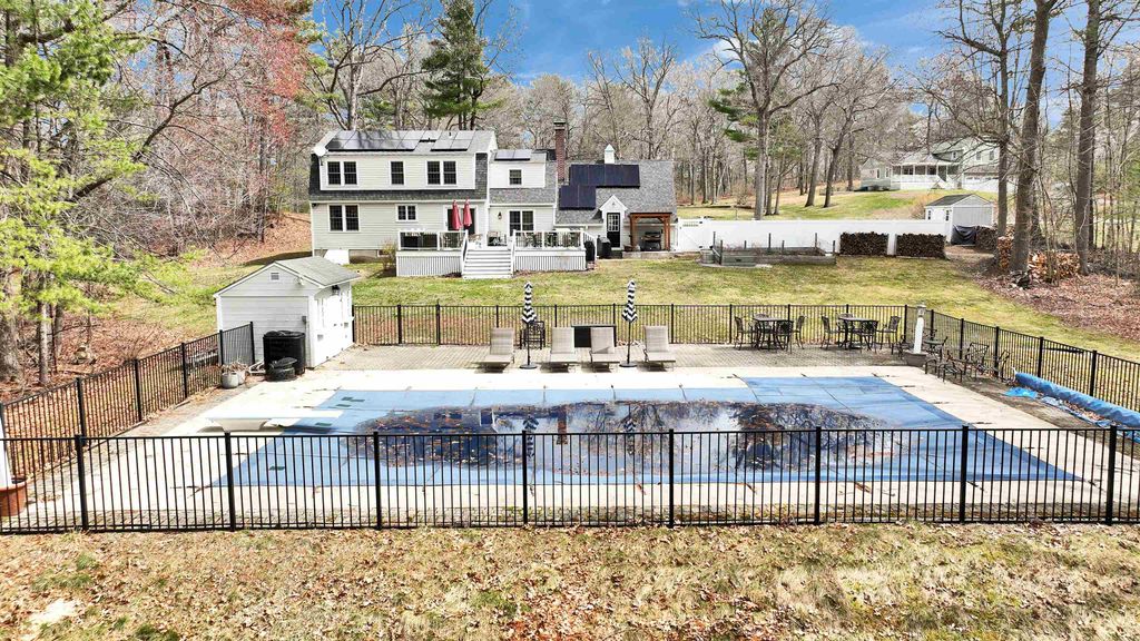 Photo of 7 Kent Street, Windham, NH 03087 (MLS # 5082509)