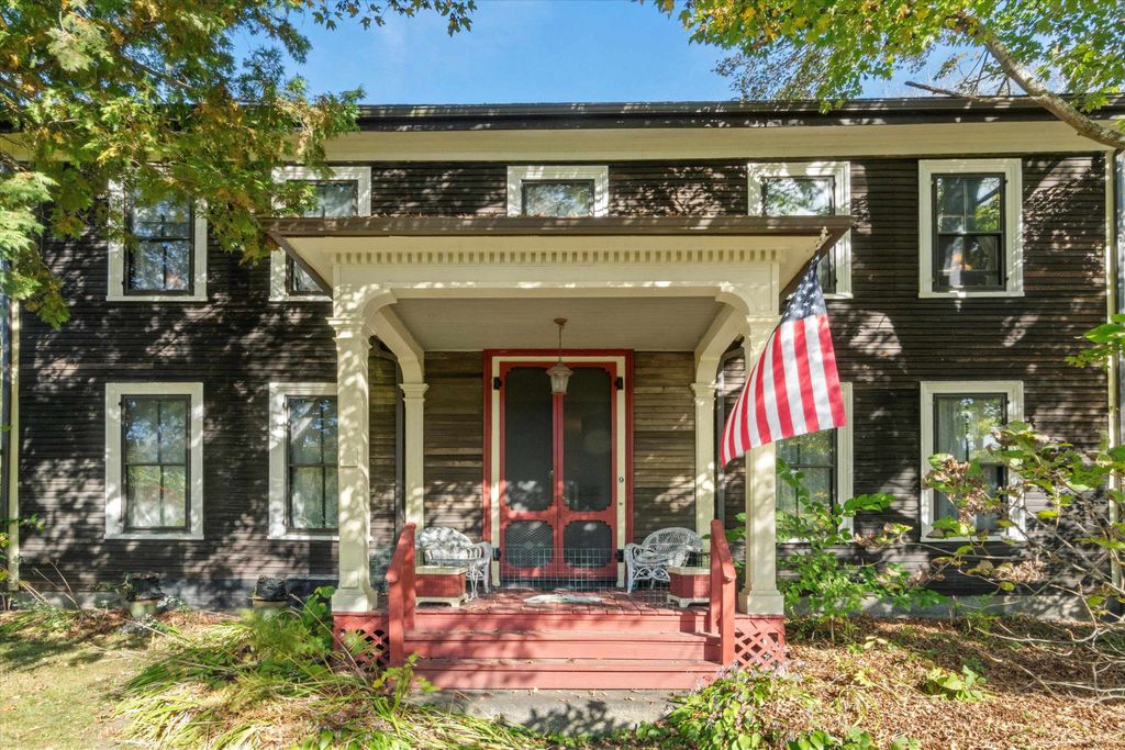 Photo of 9 Rum Hill Road, Bath, NH 03740 (MLS # 5063664)