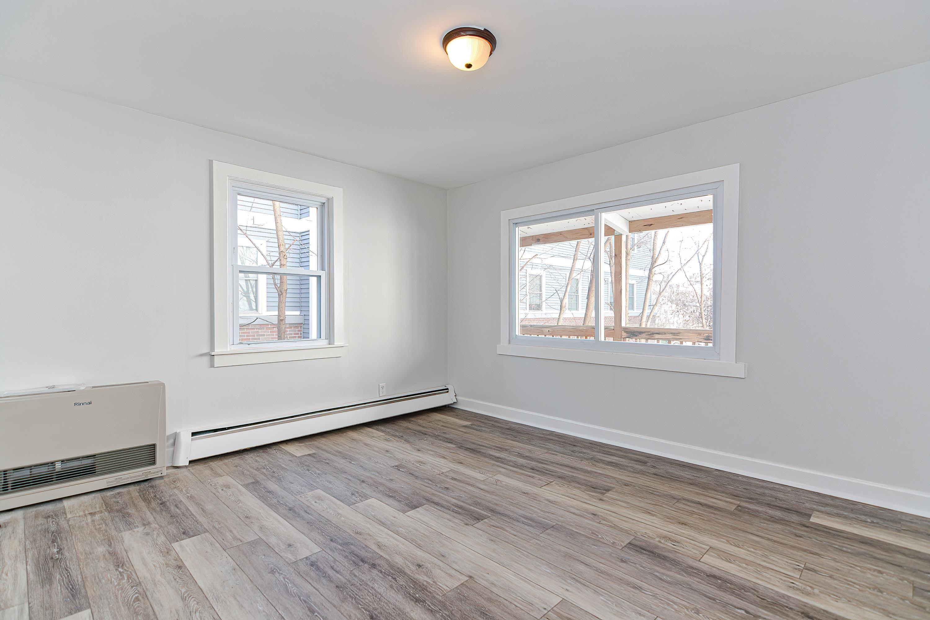 Laconia, New Hampshire 03246, United States, ,Residential,Active,108050