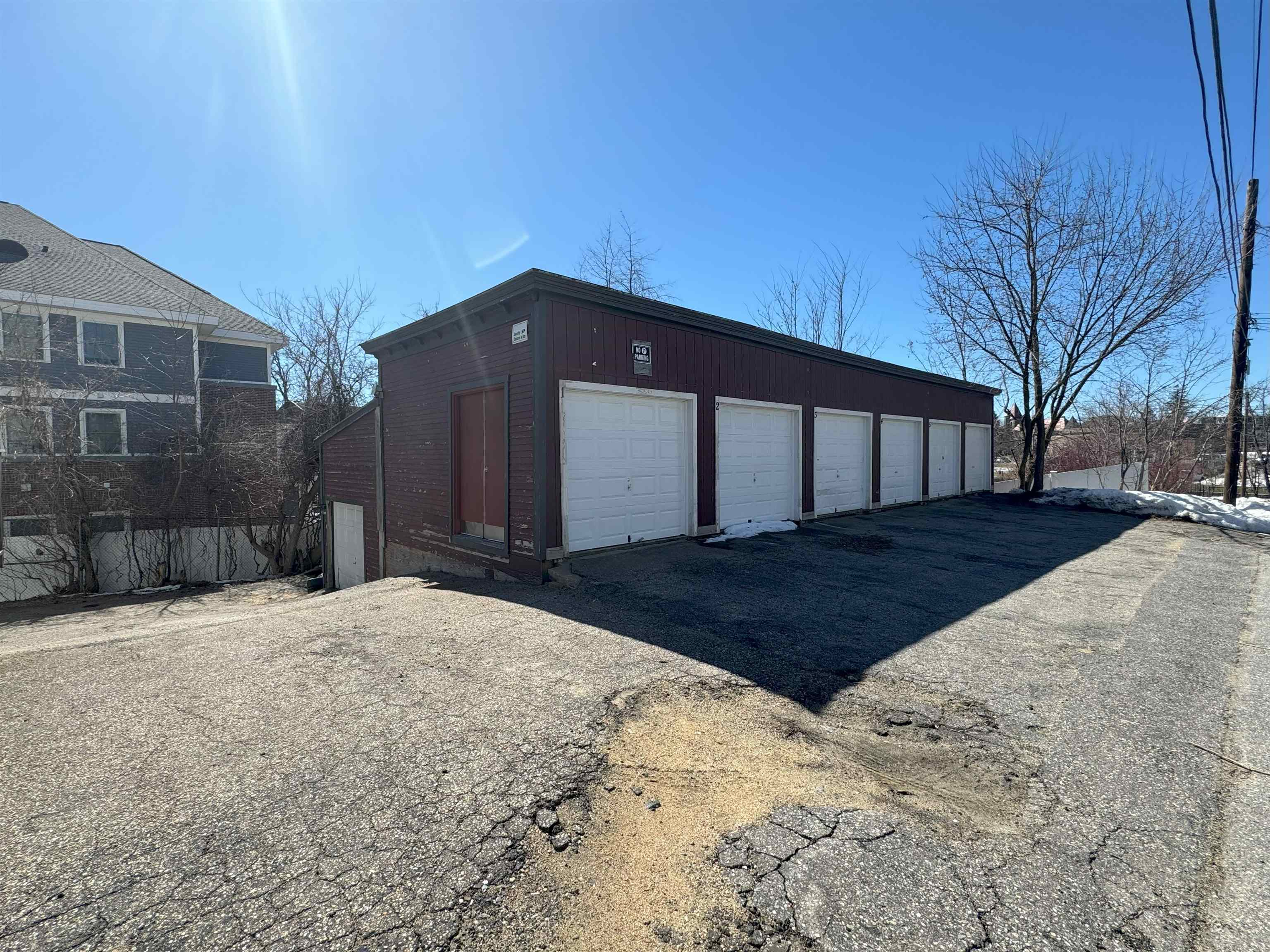 Laconia, New Hampshire 03246, United States, ,Residential,Active,108050