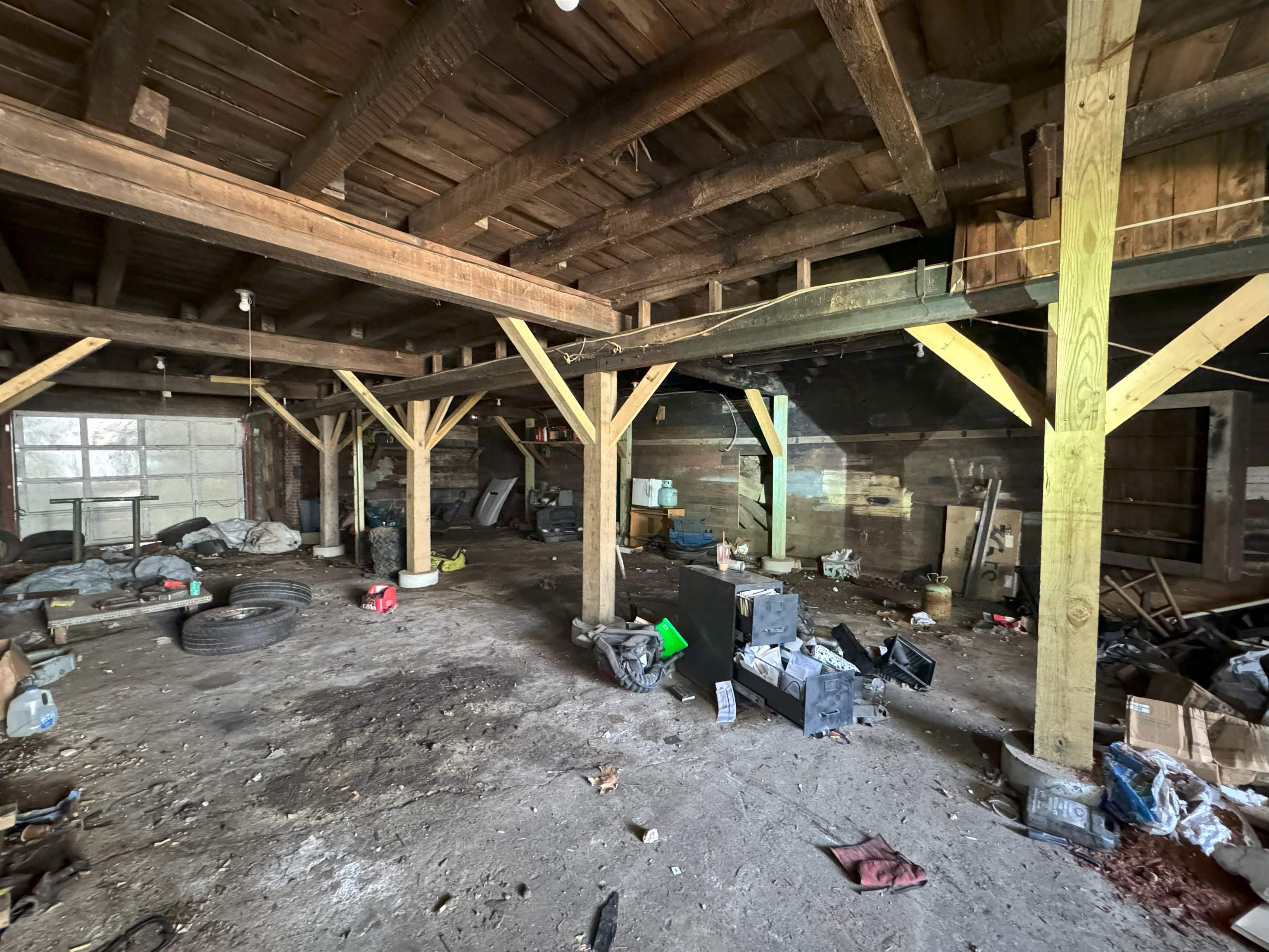 Laconia, New Hampshire 03246, United States, ,Residential,Active,108050