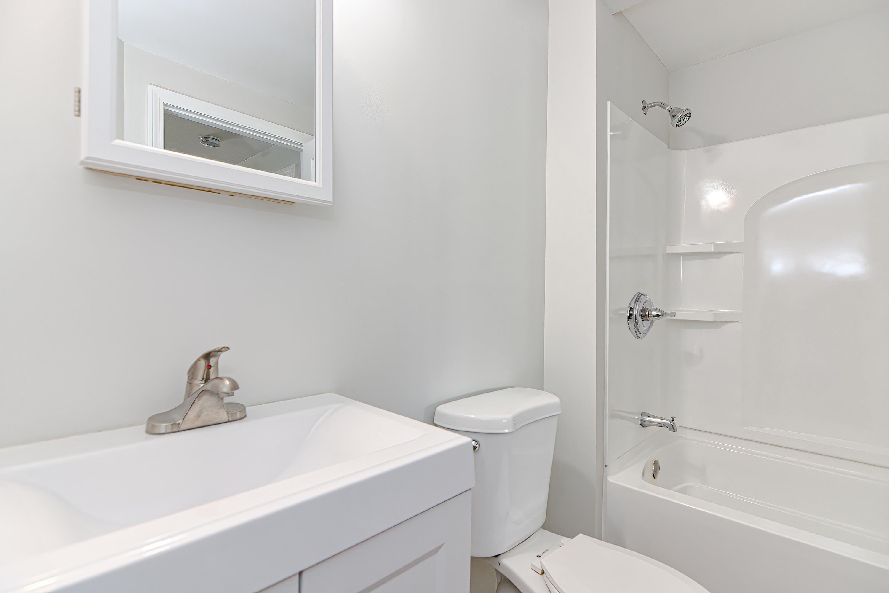 Laconia, New Hampshire 03246, United States, ,Residential,Active,108050