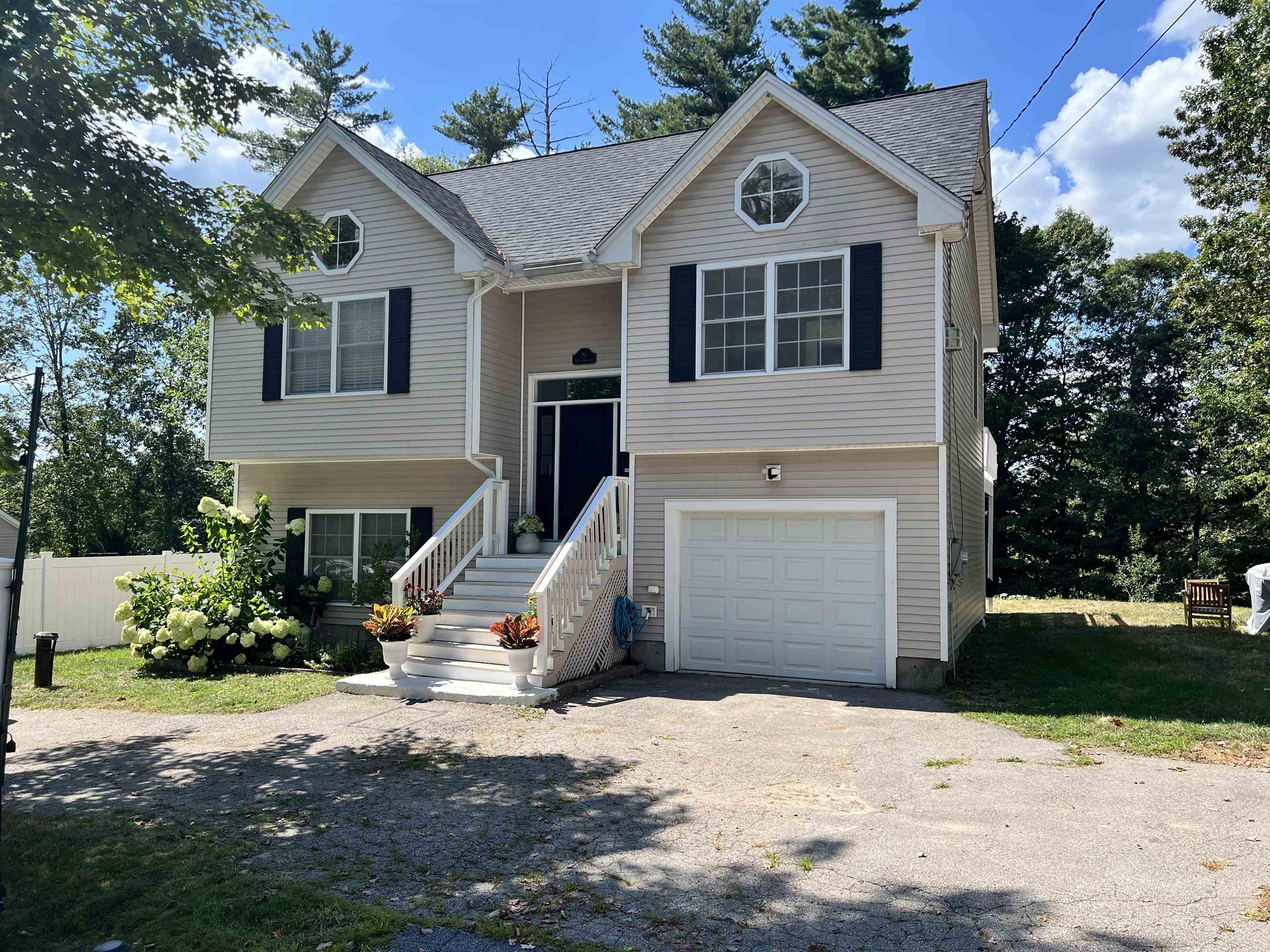 19 West Shore Avenue
