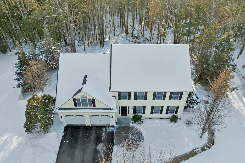 Photo of 19 Alder Creek Lane, Rochester, NH 03868 (MLS # 5076635)